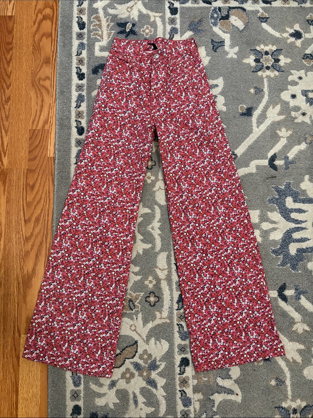 H&M Red Floral Wide-Leg Jeans
